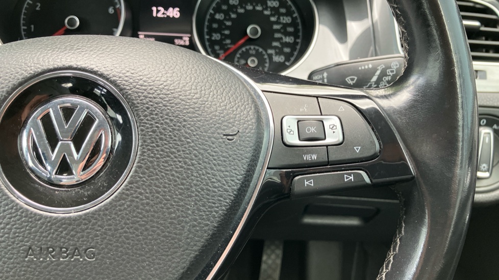 Volkswagen Golf 1.0 TSI 110 SE 5dr Petrol Hatchback - Image 18