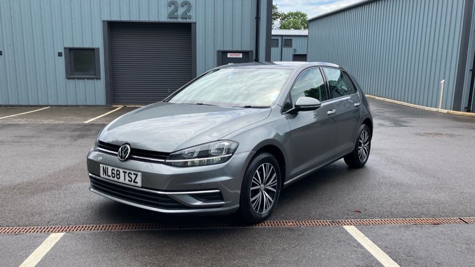 Volkswagen Golf 1.0 TSI 110 SE 5dr Petrol Hatchback - Image 26