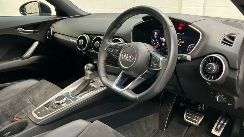 Audi TT 40 TFSI Sport 2dr S Tronic Petrol Coupe - Image 6