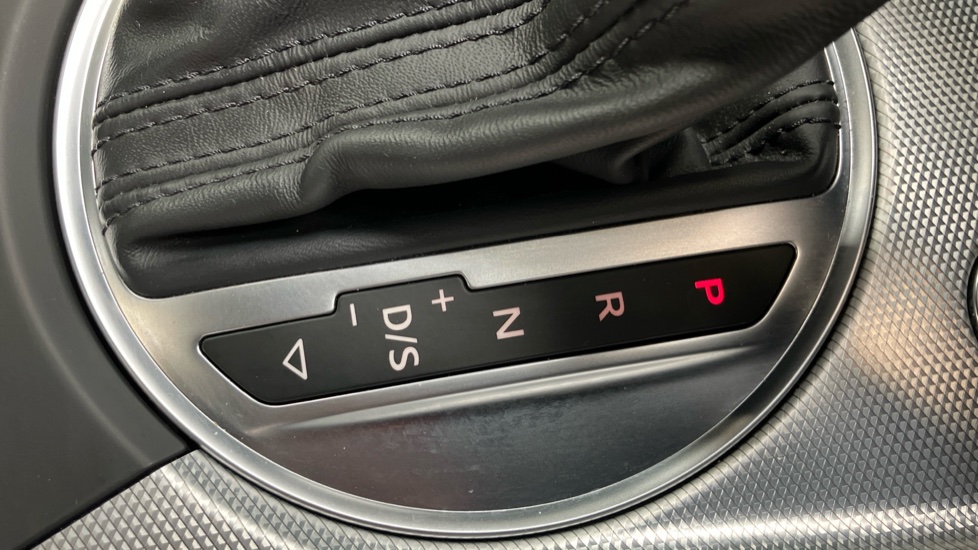 Audi TT 40 TFSI Sport 2dr S Tronic Petrol Coupe - Image 19