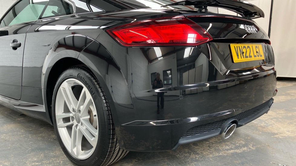 Audi TT 40 TFSI Sport 2dr S Tronic Petrol Coupe - Image 35