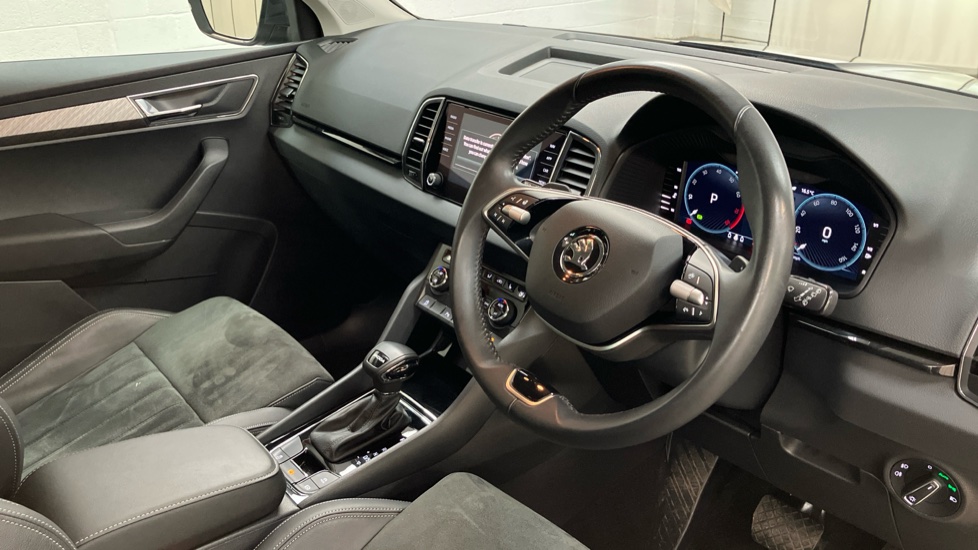 Skoda Karoq 1.5 TSI SE L 5dr DSG Petrol Estate - Image 6