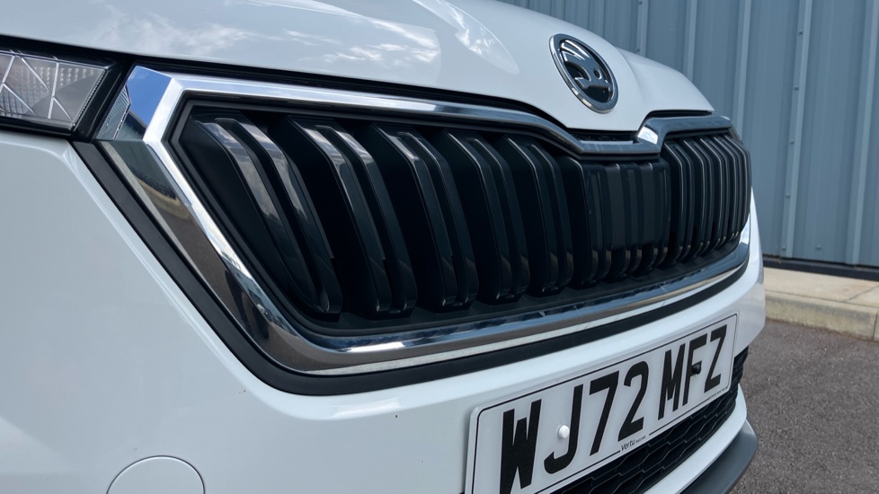 Skoda Kamiq 1.0 TSI 95 SE 5dr Petrol Hatchback - Image 57