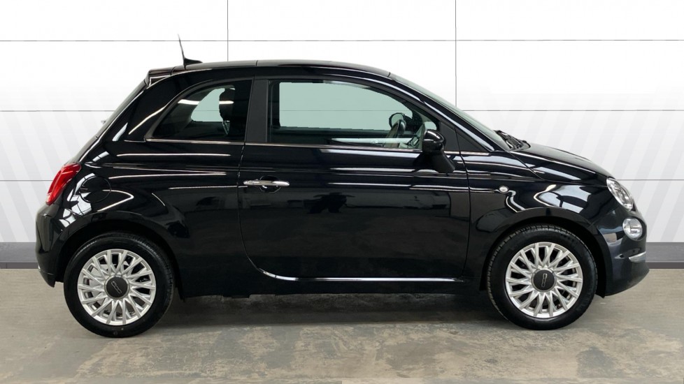 Fiat 500 1.0 Mild Hybrid 3dr Petrol Hatchback - Image 3