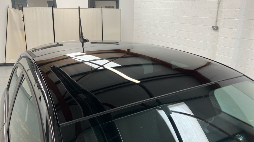 Fiat 500 1.0 Mild Hybrid 3dr Petrol Hatchback - Image 21