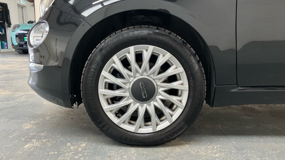 Fiat 500 1.0 Mild Hybrid 3dr Petrol Hatchback - Image 27