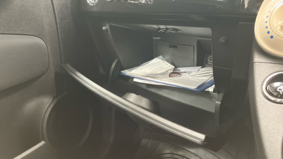 Fiat 500 1.0 Mild Hybrid 3dr Petrol Hatchback - Image 36