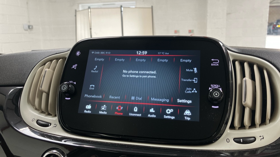 Fiat 500 1.0 Mild Hybrid 3dr Petrol Hatchback - Image 42