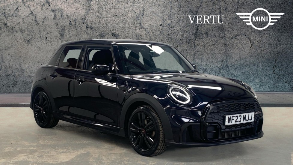 MINI Hatchback 1.5 Cooper Sport Premium 5dr Auto Petrol Hatchback - Image 1