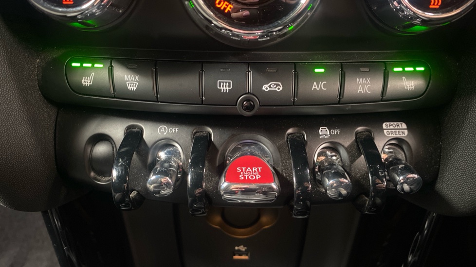 MINI Hatchback 1.5 Cooper Sport Premium 5dr Auto Petrol Hatchback - Image 36