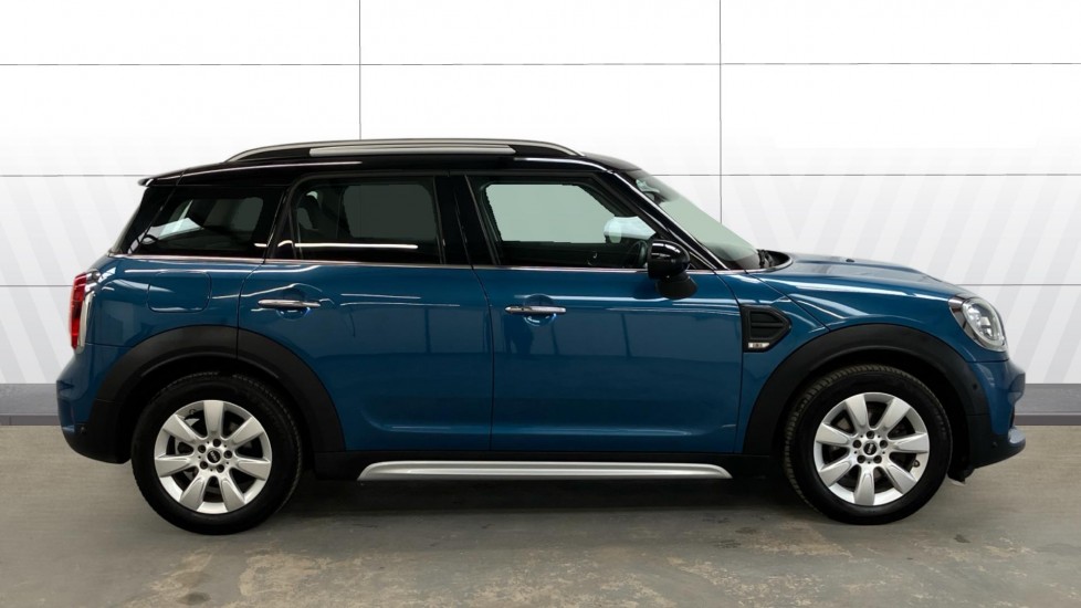 MINI Countryman 1.5 Cooper 5dr Auto Petrol Hatchback - Image 5