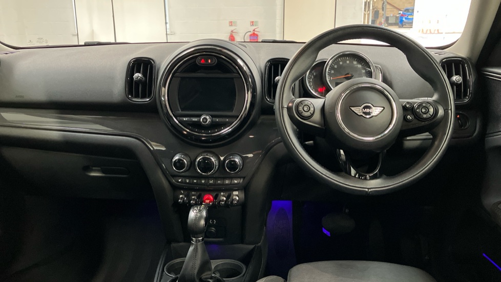 MINI Countryman 1.5 Cooper 5dr Auto Petrol Hatchback - Image 10