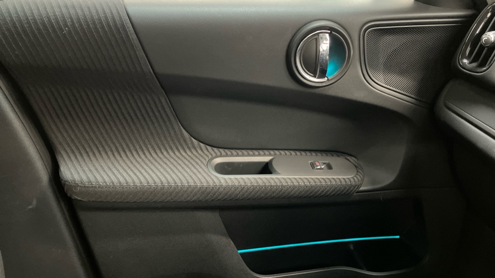 MINI Countryman 1.5 Cooper 5dr Auto Petrol Hatchback - Image 40