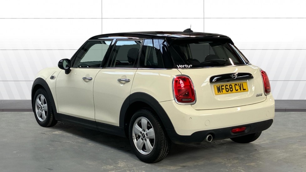 MINI Hatchback 1.5 Cooper II 5dr Auto Petrol Hatchback - Image 2