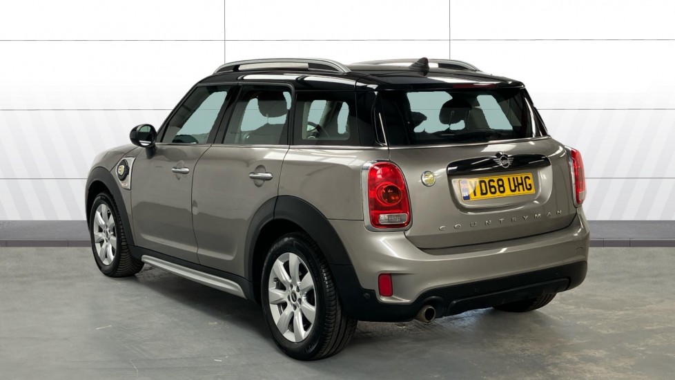 MINI Countryman 1.5 Cooper S E ALL4 PHEV 5dr Auto Hatchback - Image 2