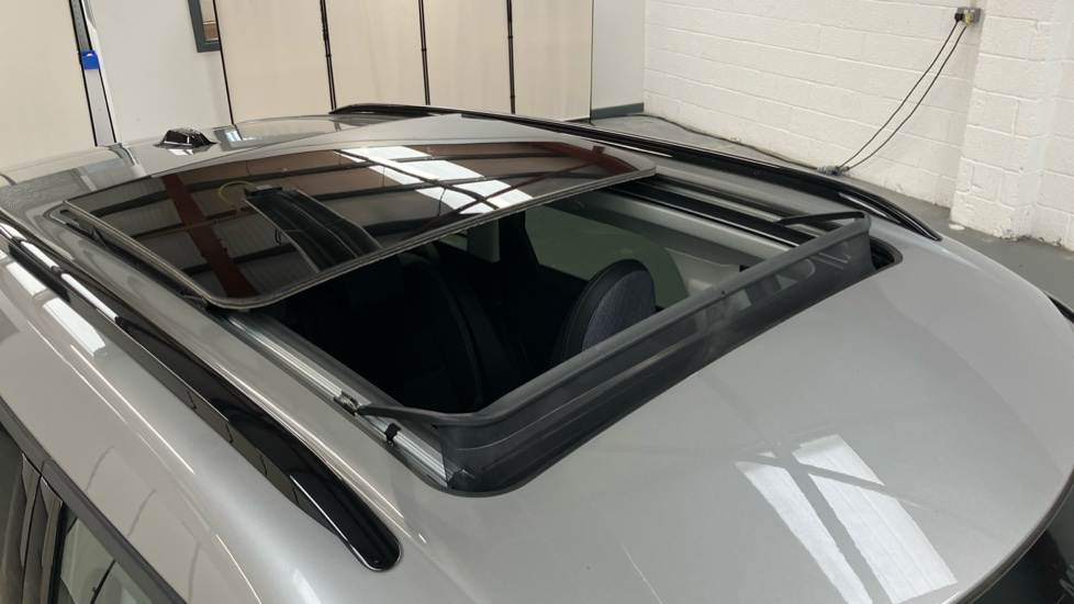 MINI Countryman 2.0 S Classic ALL4 [Level 2] 5dr Auto Petrol Hatchback - Image 25