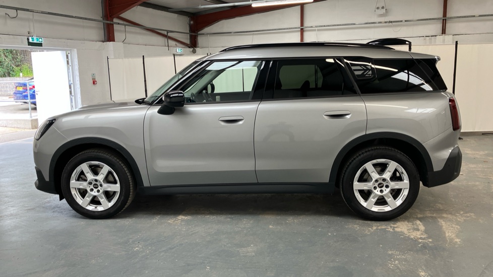 MINI Countryman 2.0 S Classic ALL4 [Level 2] 5dr Auto Petrol Hatchback - Image 35