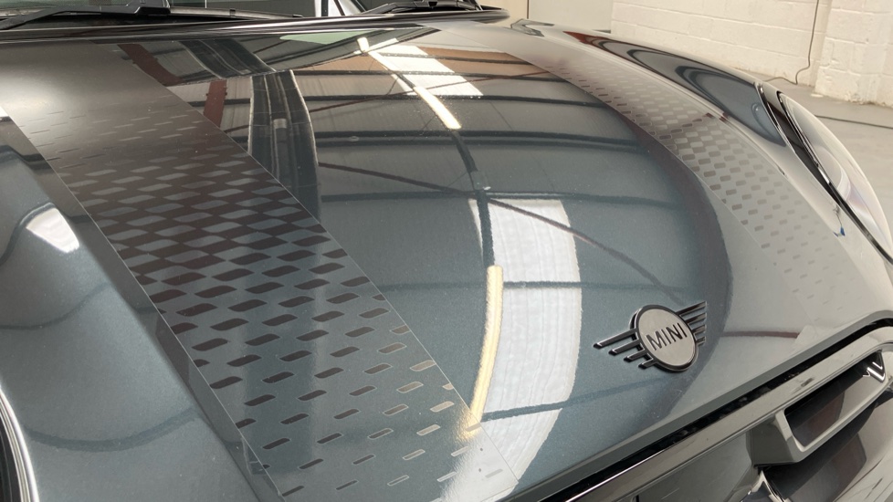 MINI Cooper 1.5 C Sport 5dr Auto Petrol Hatchback - Image 30