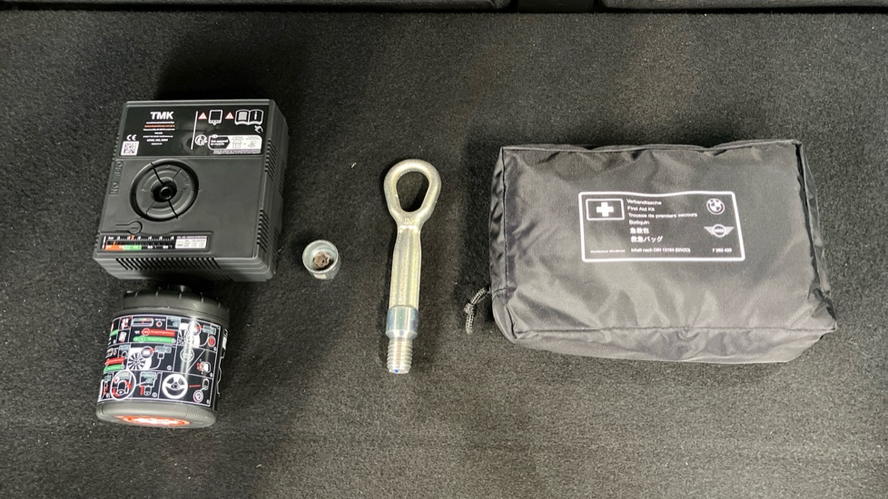 MINI Cooper 1.5 C Sport 5dr Auto Petrol Hatchback - Image 43