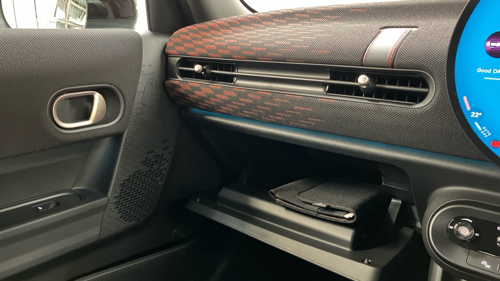 MINI Cooper 1.5 C Sport 5dr Auto Petrol Hatchback - Image 59
