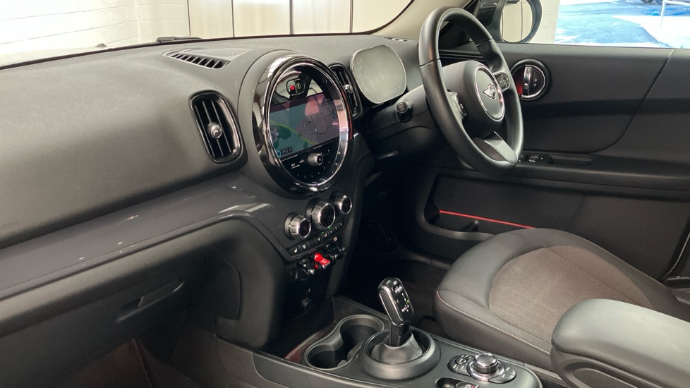 MINI Countryman 1.5 Cooper Classic 5dr Auto Petrol Hatchback - Image 7