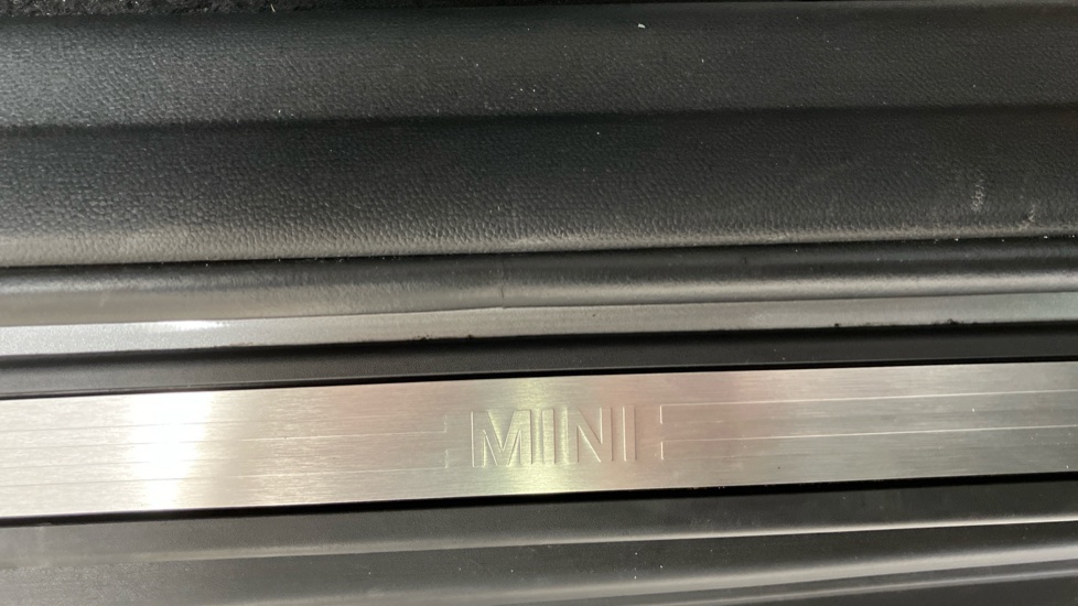MINI Countryman 1.5 Cooper Classic 5dr Auto Petrol Hatchback - Image 46