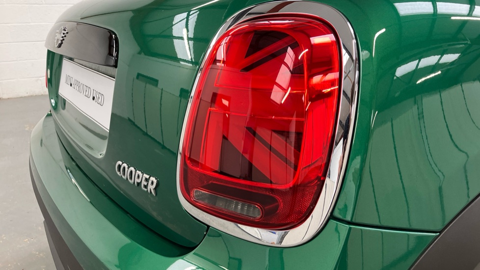 MINI Convertible 1.5 Cooper Classic 2dr Petrol Convertible - Image 22