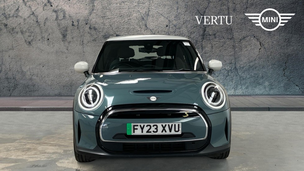 MINI Hatchback 135kW Cooper S Multitone Edition 33kWh 3dr Auto Electric Hatchback - Image 16