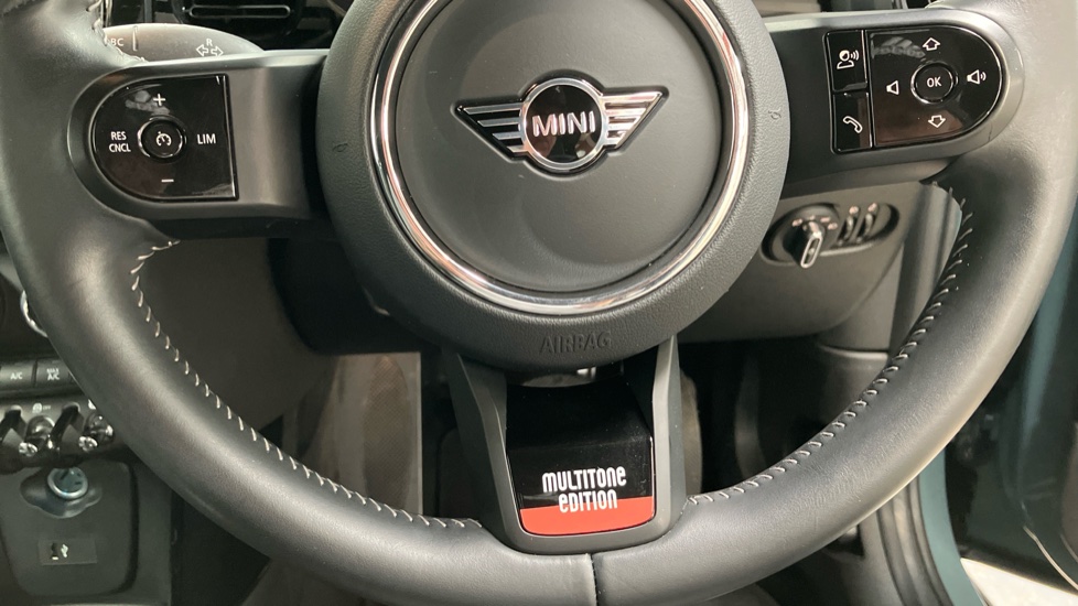 MINI Hatchback 135kW Cooper S Multitone Edition 33kWh 3dr Auto Electric Hatchback - Image 62