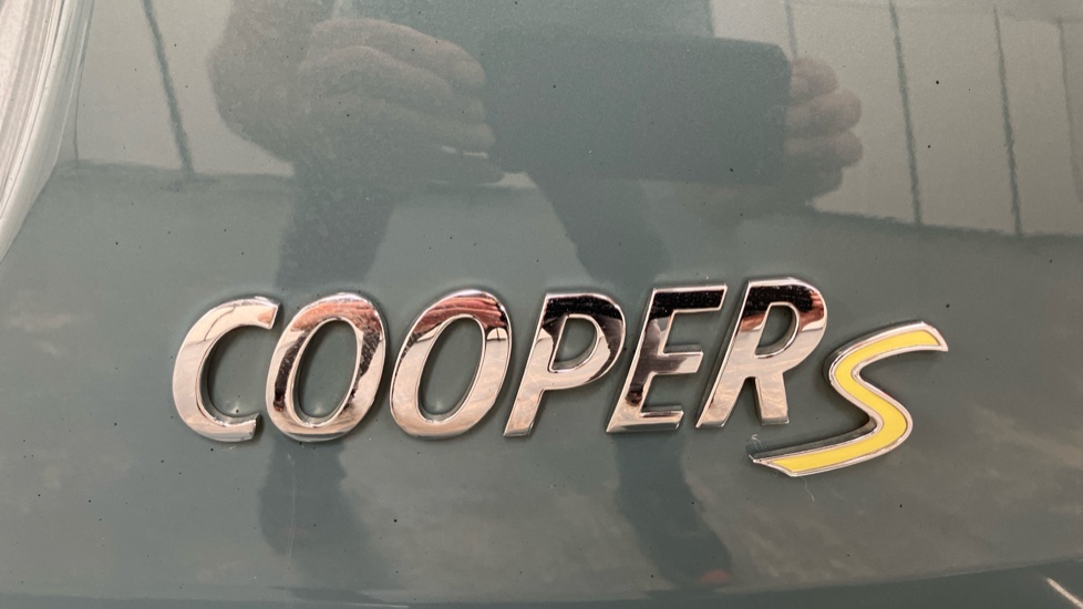 MINI Hatchback 135kW Cooper S Multitone Edition 33kWh 3dr Auto Electric Hatchback - Image 82