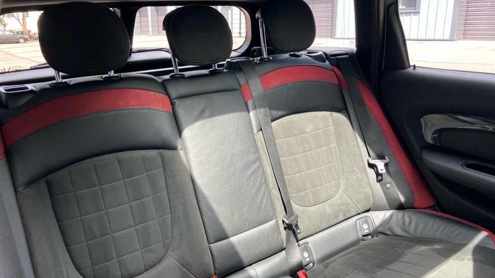 MINI Clubman 2.0 John Cooper Works ALL4 6dr Auto Petrol Estate - Image 12