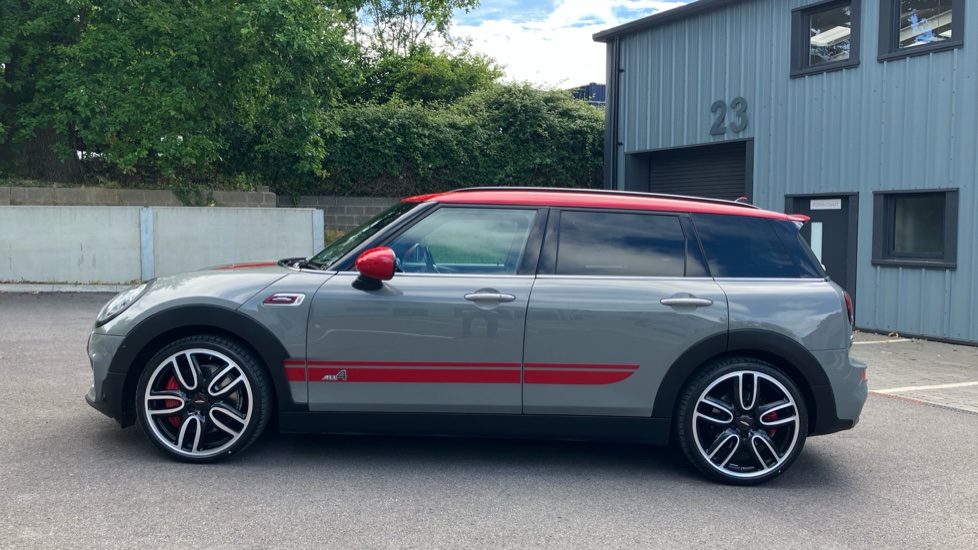 MINI Clubman 2.0 John Cooper Works ALL4 6dr Auto Petrol Estate - Image 38