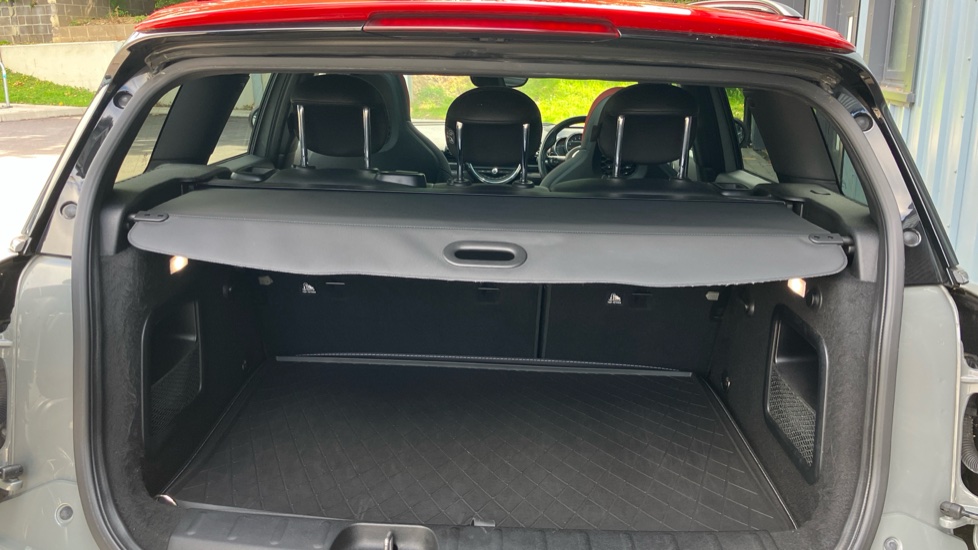 MINI Clubman 2.0 John Cooper Works ALL4 6dr Auto Petrol Estate - Image 47