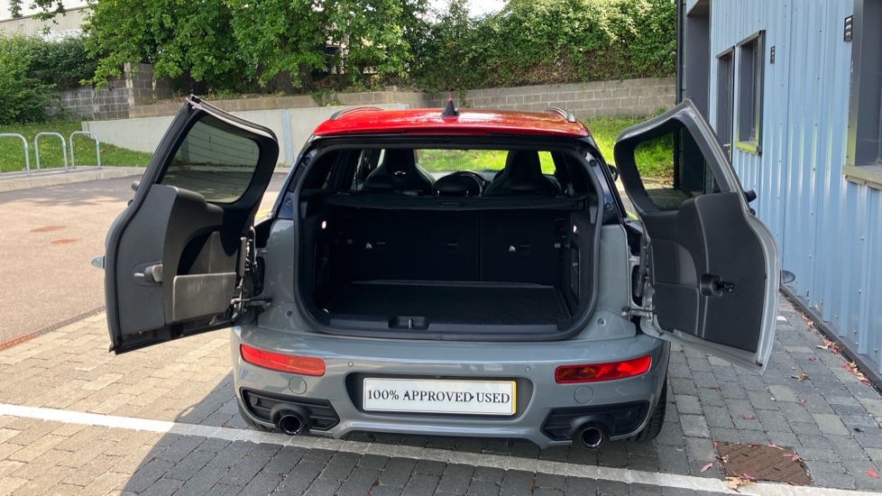 MINI Clubman 2.0 John Cooper Works ALL4 6dr Auto Petrol Estate - Image 51