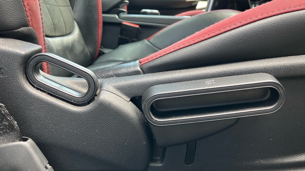 MINI Clubman 2.0 John Cooper Works ALL4 6dr Auto Petrol Estate - Image 59