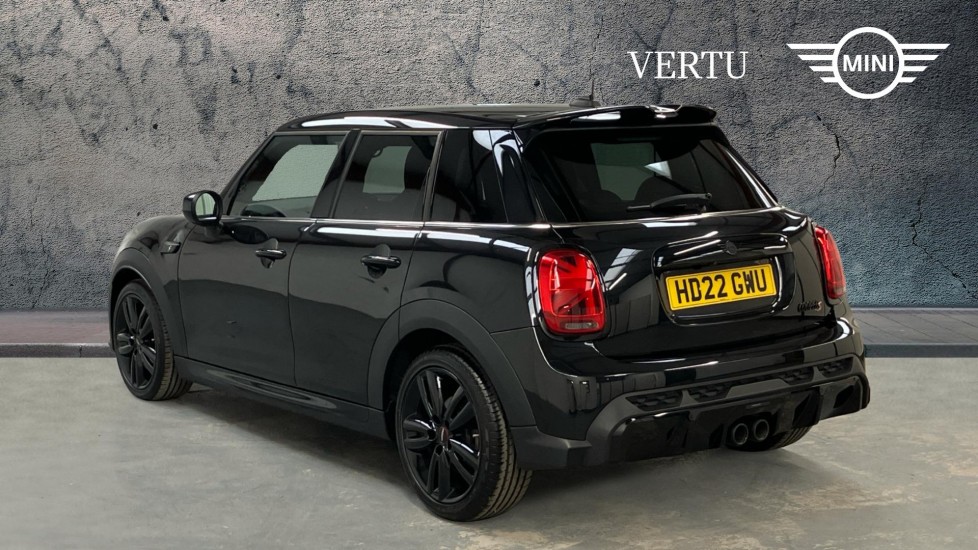 MINI Hatchback 2.0 Cooper S Sport 5dr Auto [Comfort/Nav Pack] Petrol Hatchback - Image 2