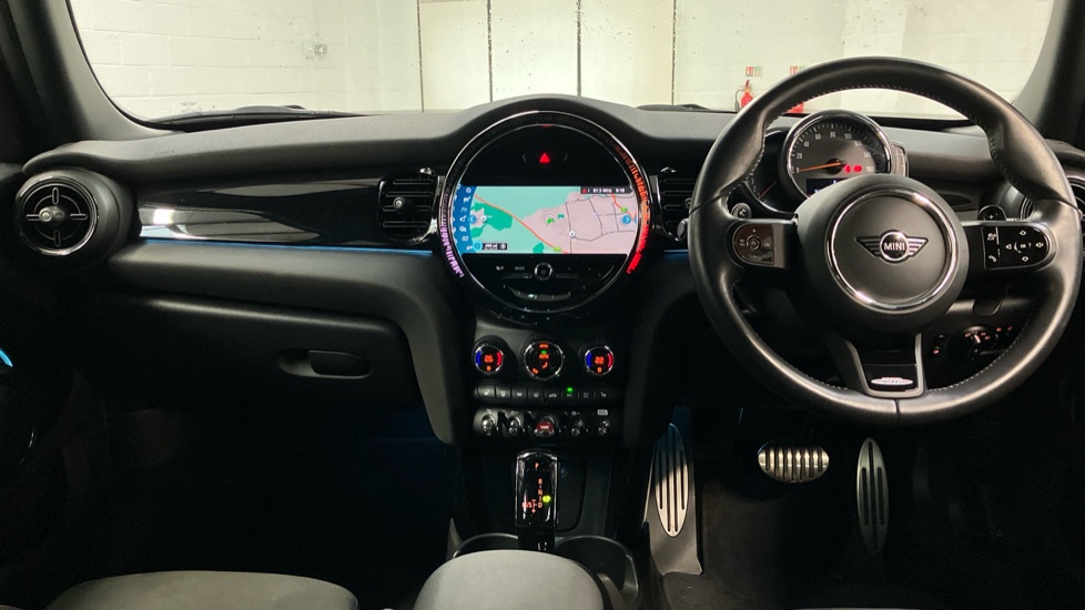 MINI Hatchback 2.0 Cooper S Sport 5dr Auto [Comfort/Nav Pack] Petrol Hatchback - Image 4