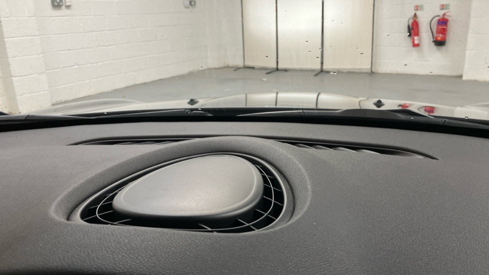 MINI Hatchback 2.0 Cooper S Sport 5dr Auto [Comfort/Nav Pack] Petrol Hatchback - Image 60