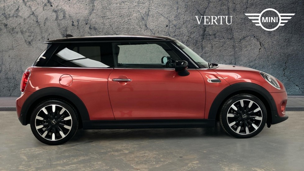 MINI Hatchback 1.5 Cooper Exclusive II 3dr Auto Petrol Hatchback - Image 3