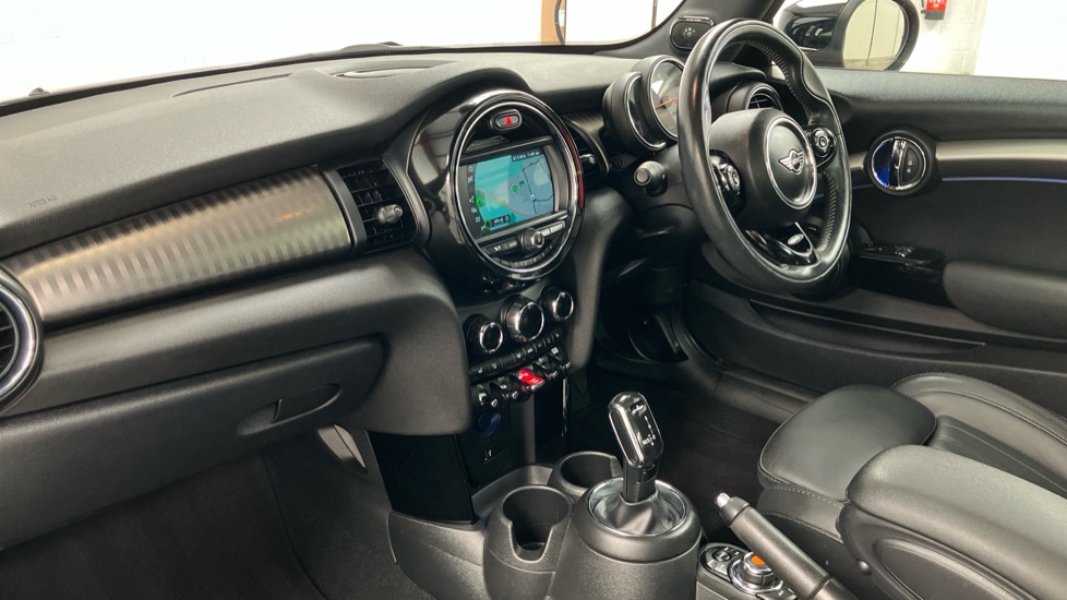 MINI Hatchback 1.5 Cooper Exclusive II 3dr Auto Petrol Hatchback - Image 7