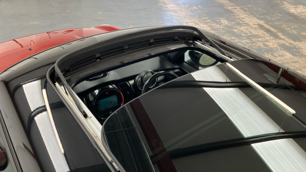 MINI Hatchback 1.5 Cooper Exclusive II 3dr Auto Petrol Hatchback - Image 26
