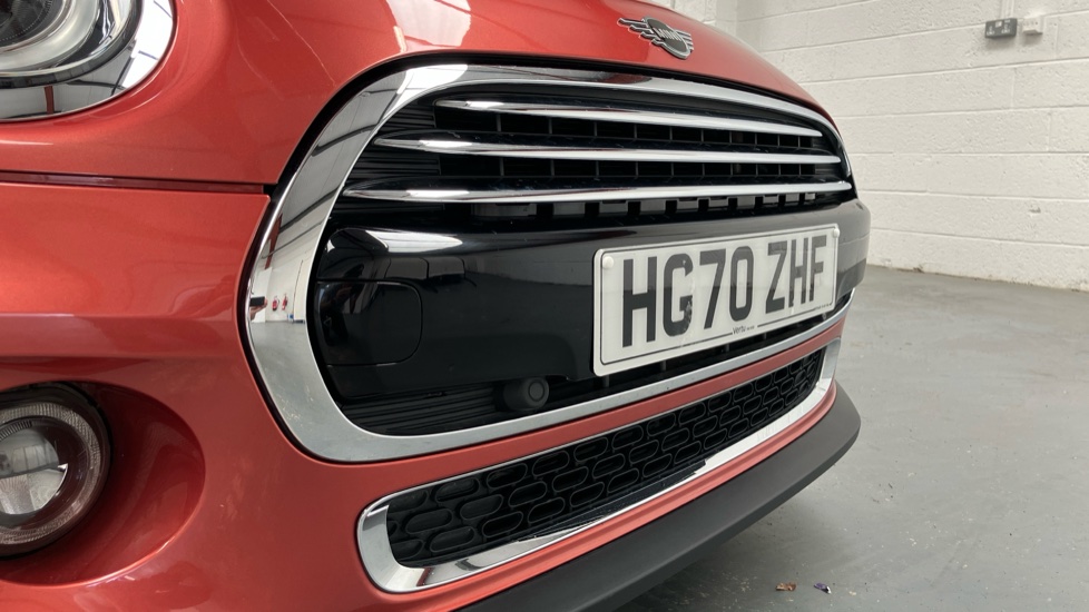 MINI Hatchback 1.5 Cooper Exclusive II 3dr Auto Petrol Hatchback - Image 31