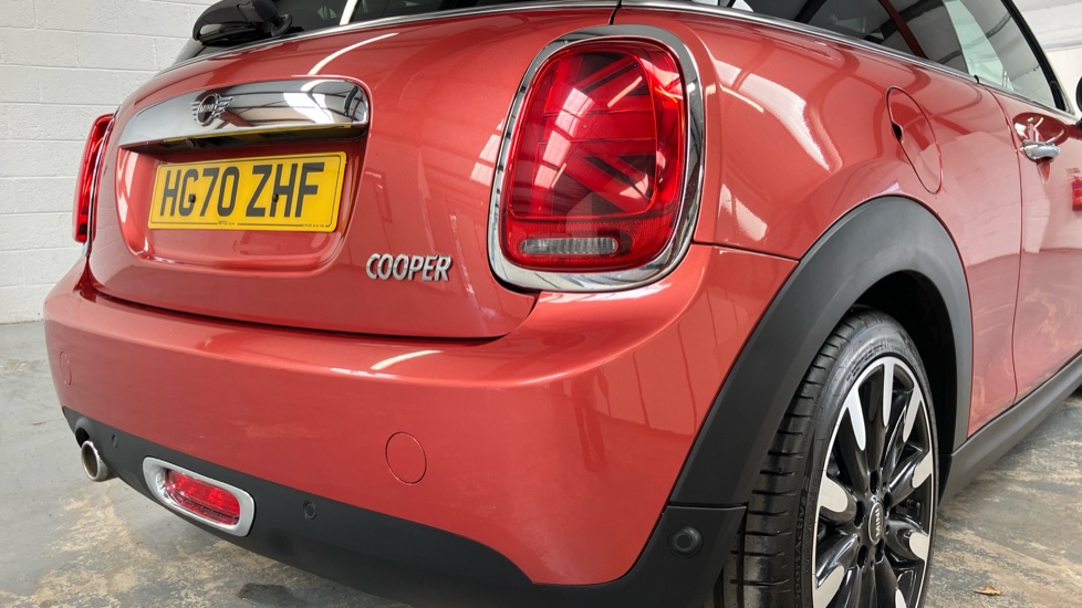 MINI Hatchback 1.5 Cooper Exclusive II 3dr Auto Petrol Hatchback - Image 42