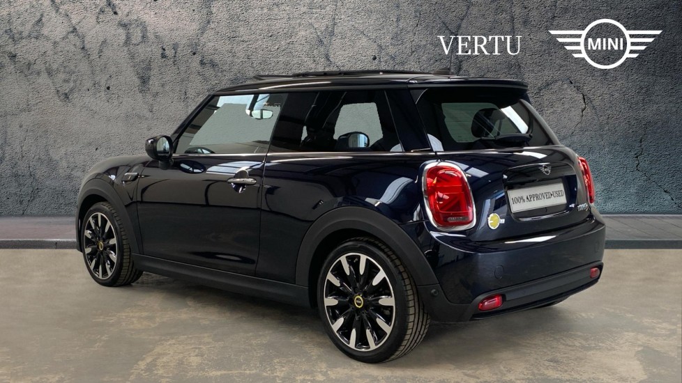 MINI Hatchback 135kW Cooper S Level 3 33kWh 3dr Auto Electric Hatchback - Image 2