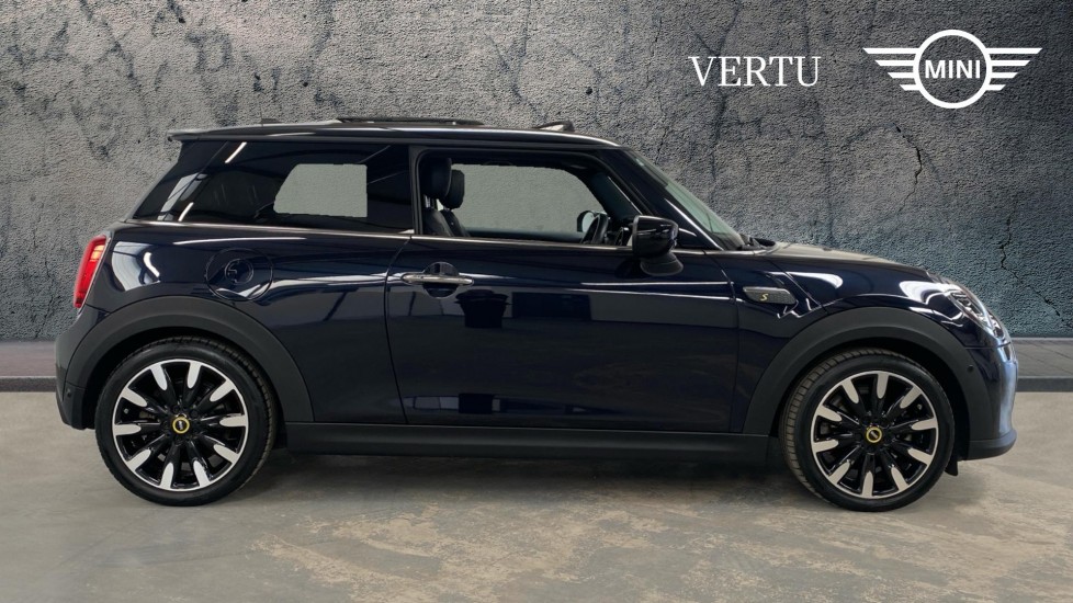 MINI Hatchback 135kW Cooper S Level 3 33kWh 3dr Auto Electric Hatchback - Image 3