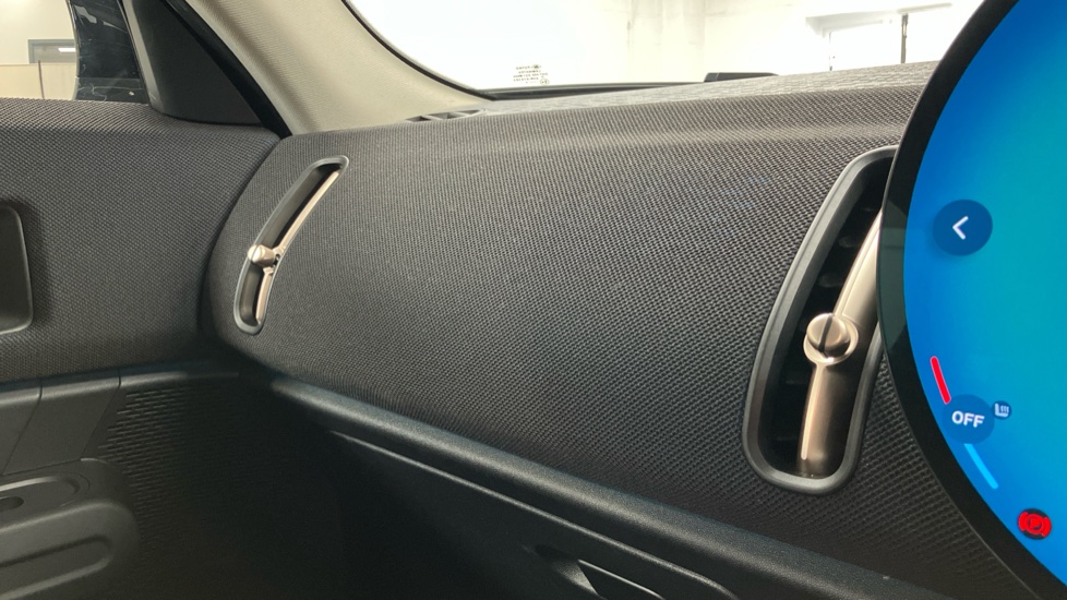 MINI Countryman 1.5 C Classic [Level 1] 5dr Auto Petrol Hatchback - Image 39