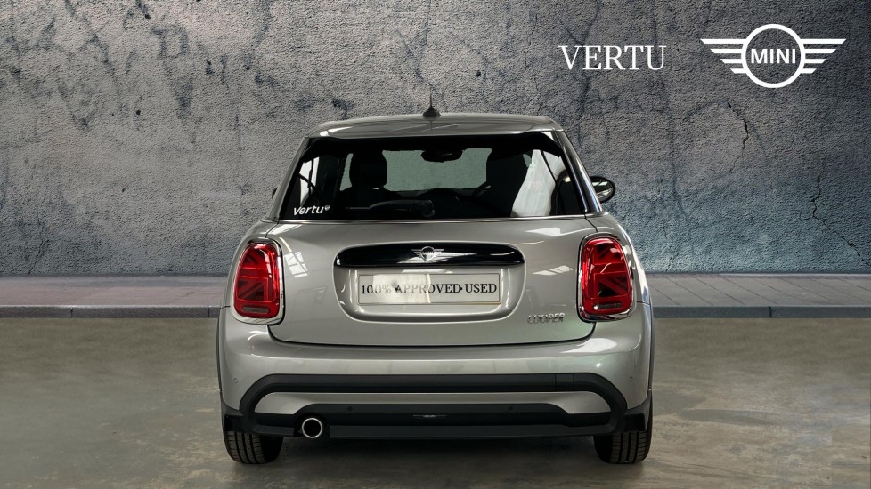 MINI Hatchback 1.5 Cooper Classic Premium Plus 5dr Auto Petrol Hatchback - Image 15