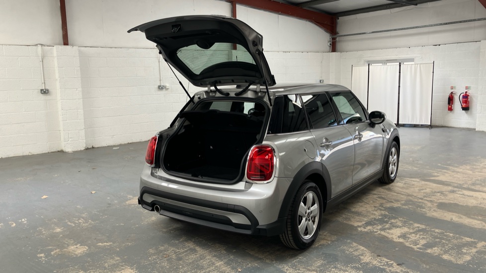 MINI Hatchback 1.5 Cooper Classic Premium Plus 5dr Auto Petrol Hatchback - Image 38