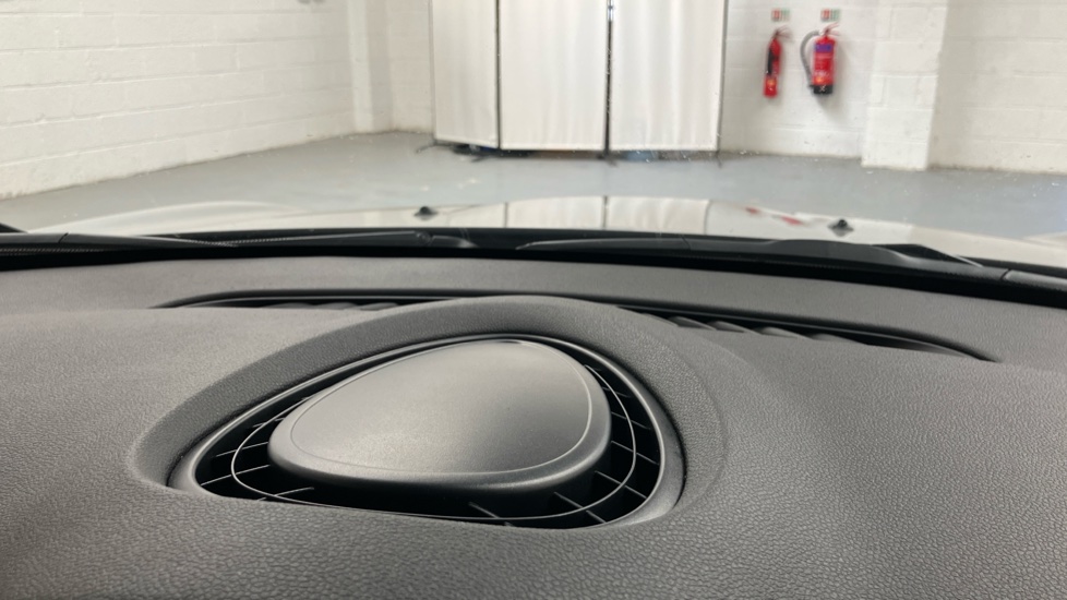 MINI Hatchback 1.5 Cooper Classic Premium Plus 5dr Auto Petrol Hatchback - Image 52