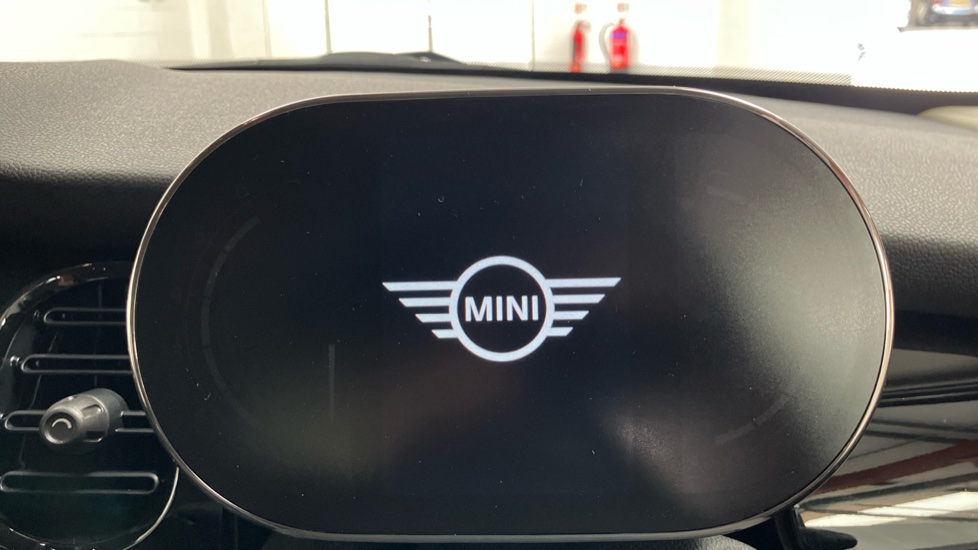 MINI Hatchback 1.5 Cooper Classic Premium Plus 5dr Auto Petrol Hatchback - Image 68